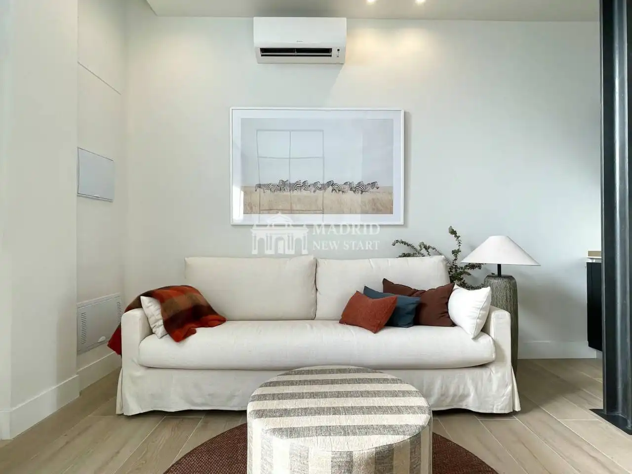 Sala de estar de Loft de alquiler en Madrid con Aire acondicionado, Calefacción y Amueblado