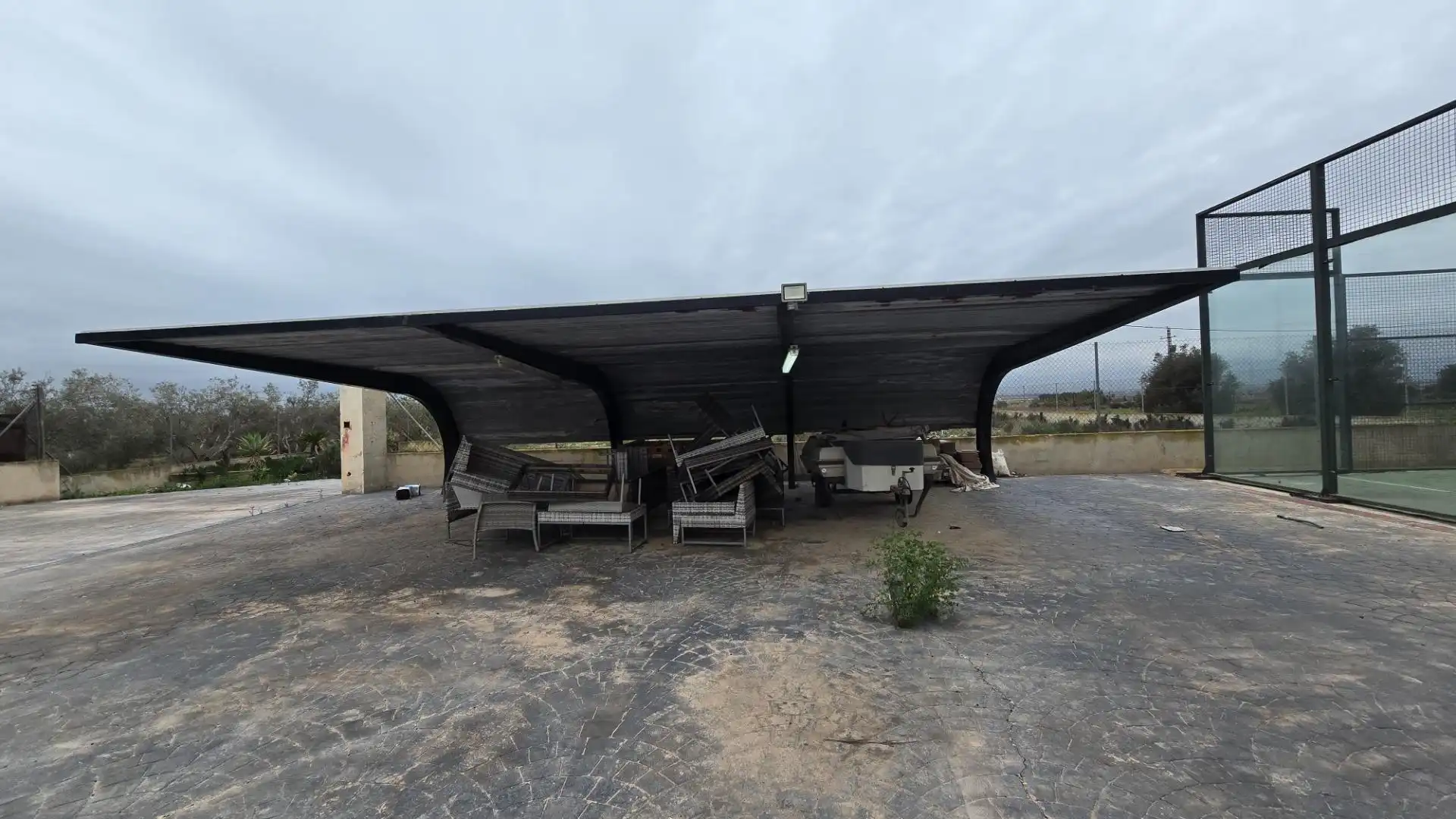 Vista exterior de Casa o xalet en venda en Elche / Elx amb Aire condicionat, Terrassa i Traster