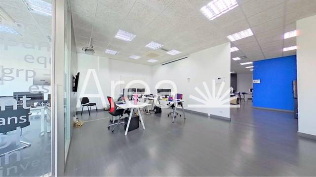 Oficina en Venta en Calle PABLO IGLESIAS, 58 en Pla d'en Boet