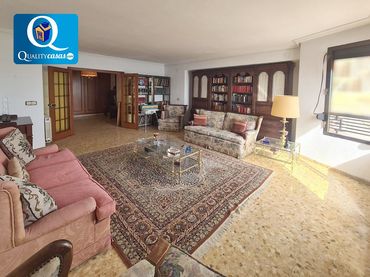Piso con ascensor en venta en Centro
