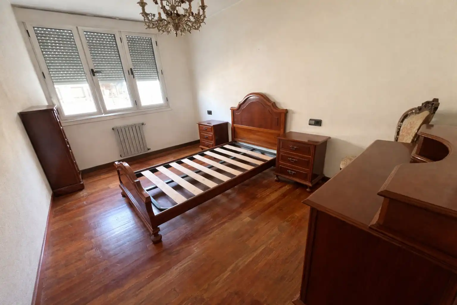 Bedroom of Apartments for sale in Gijón   with Heating and Storage room