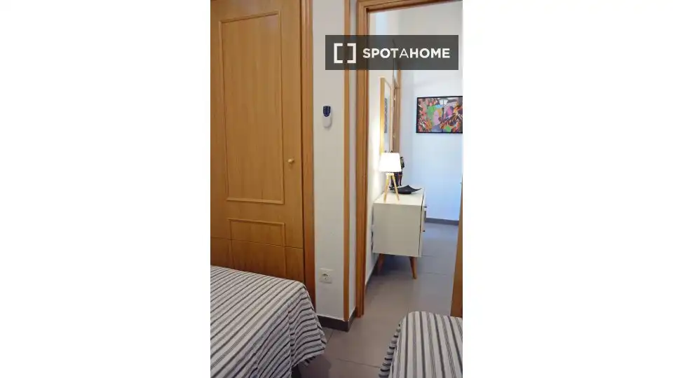 Appartamento con terrazza in affitto a Centro, imagen 18