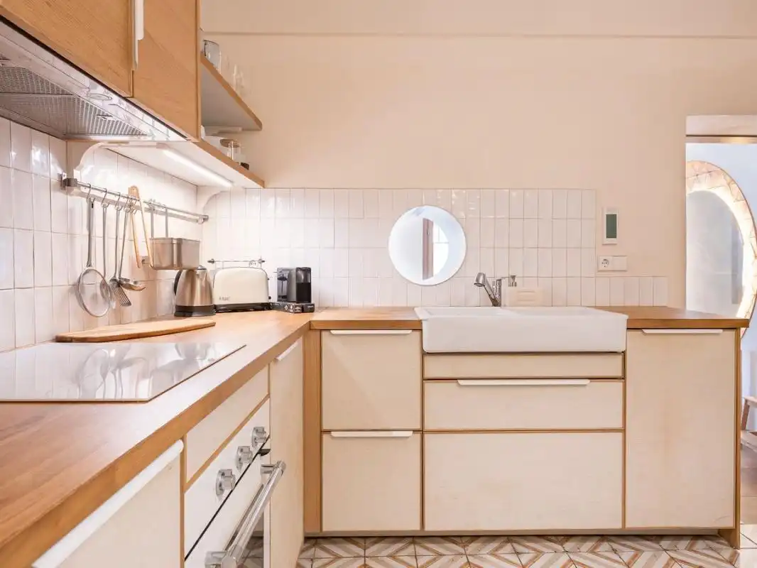 Planta baja en venta en P.º del Rey, Argüelles