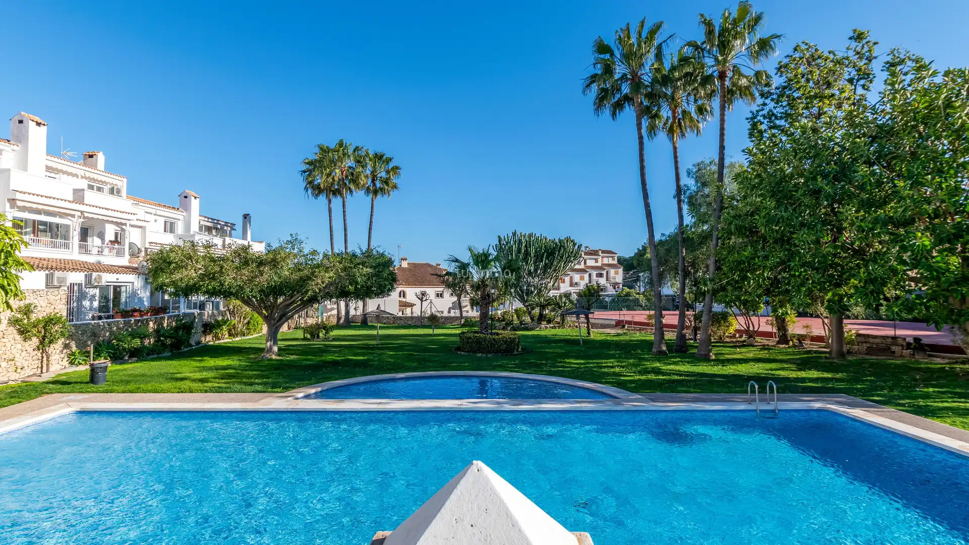 Single-family semi-detached for sale in Altea ciudad