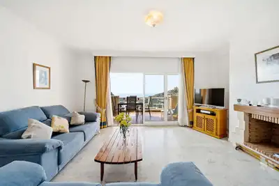 Sala d'estar de Planta baixa en venda en Calahonda 