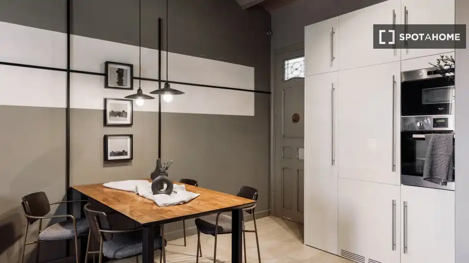 Room in Sant Gervasi i la Bonanova