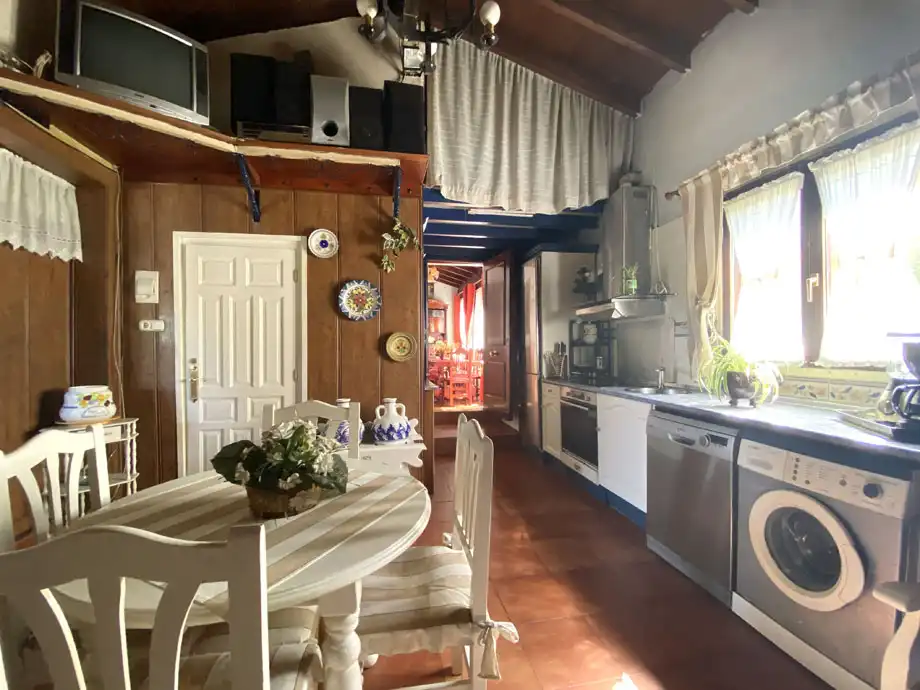 Cocina de Casa o chalet en venta en Alegría-Dulantzi con Calefacción, Jardín privado y Parquet