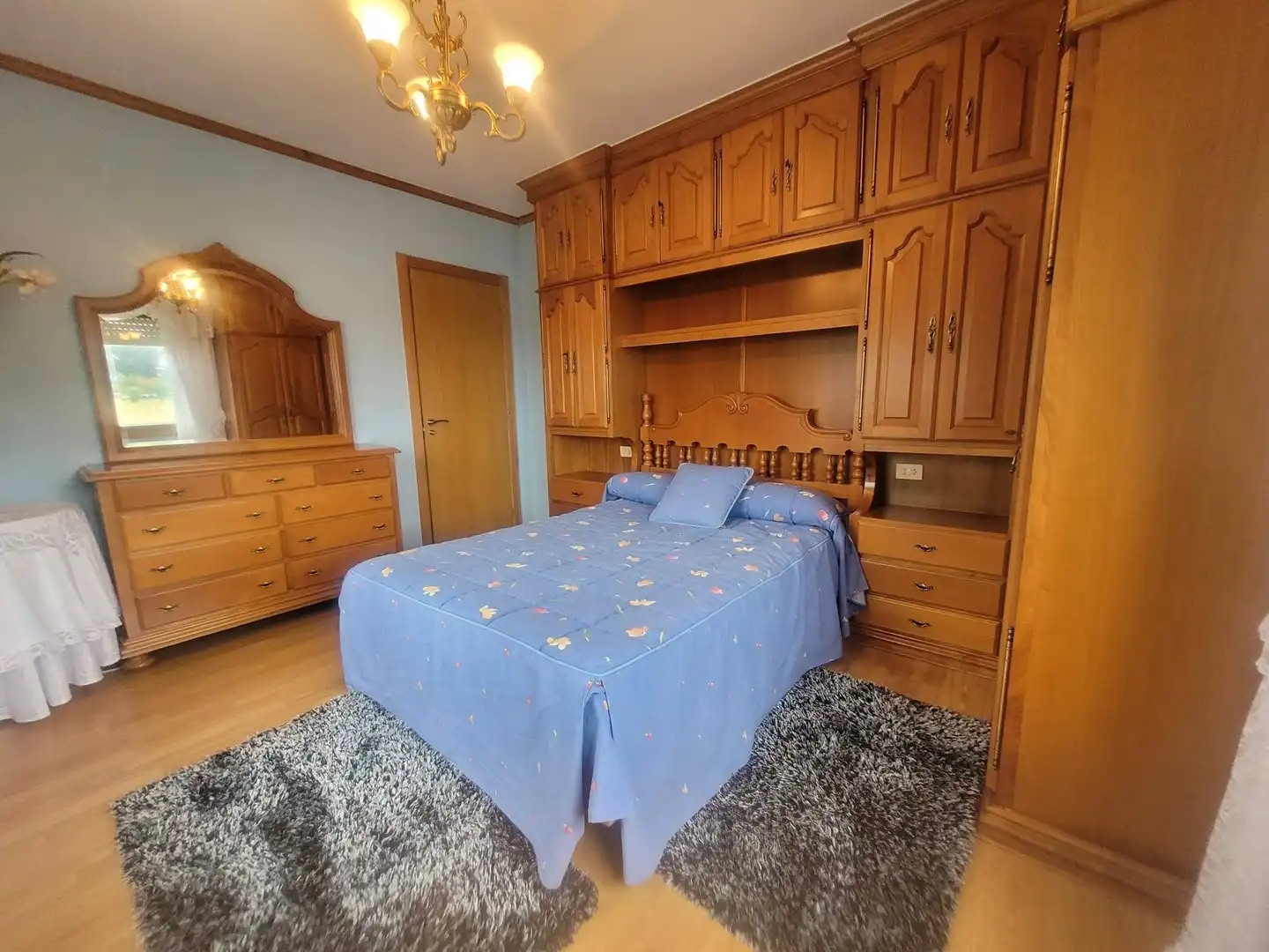 Dormitori de Casa o xalet en venda en A Estrada  amb Jardí privat, Traster i Piscina