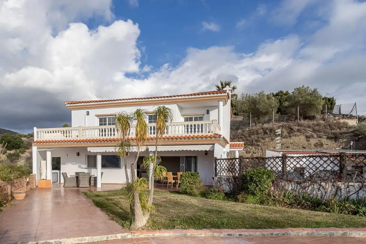 Vista exterior de Casa o chalet en venta en Jete con Aire acondicionado, Calefacción y Jardín privado