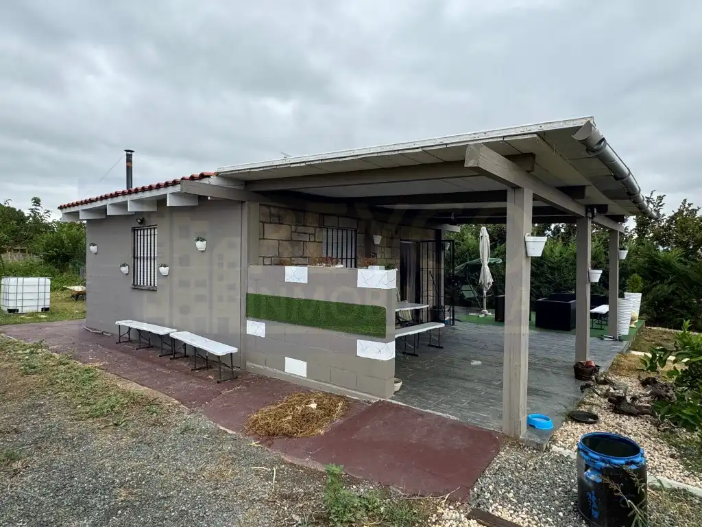 Terreno residencial en venta en Avenida Miranda, imagen 2