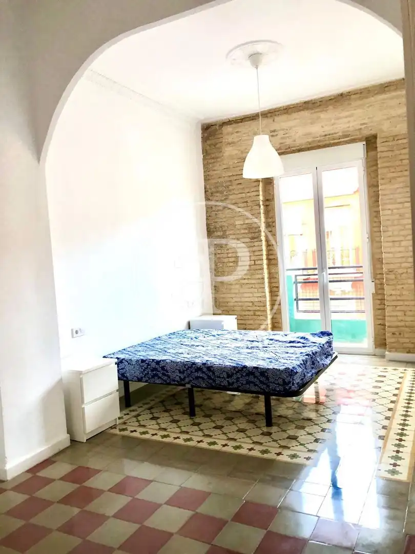 Schlafzimmer von Wohnung zur Miete in Valencia mit Klimaanlage, Heizung und Abstellraum