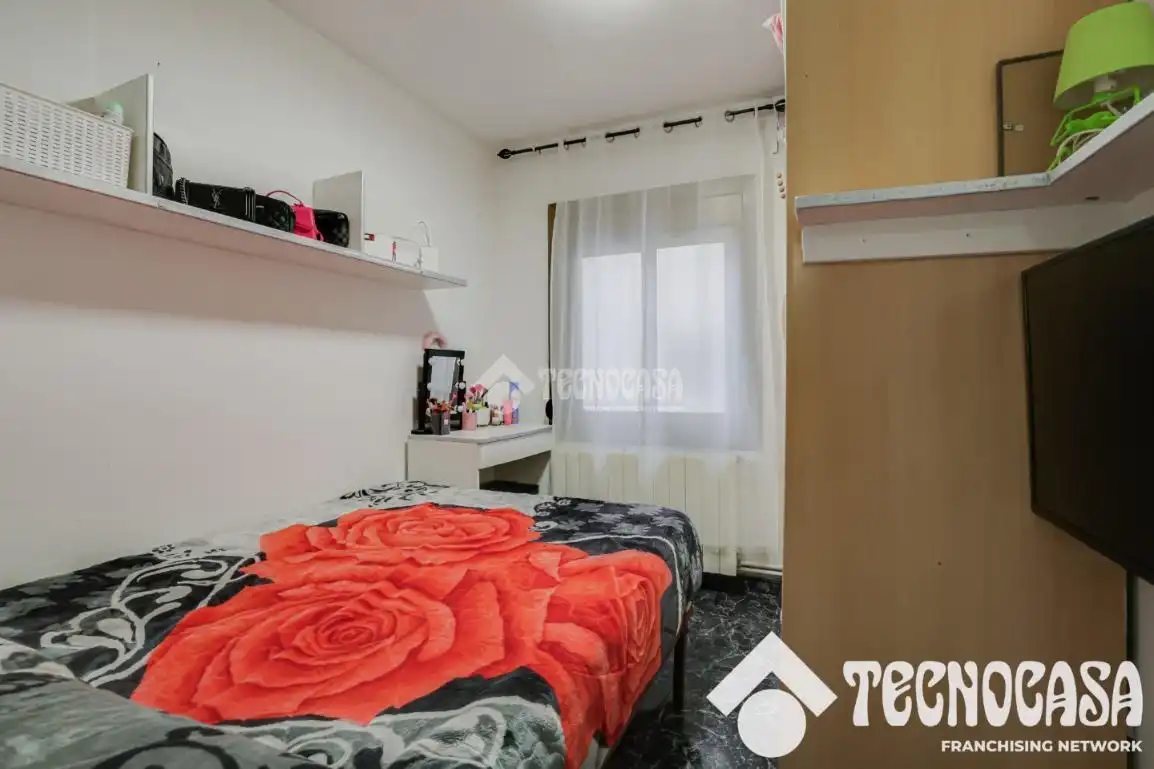 Habitación de Piso en venta en Gavà con Aire acondicionado, Calefacción y Terraza