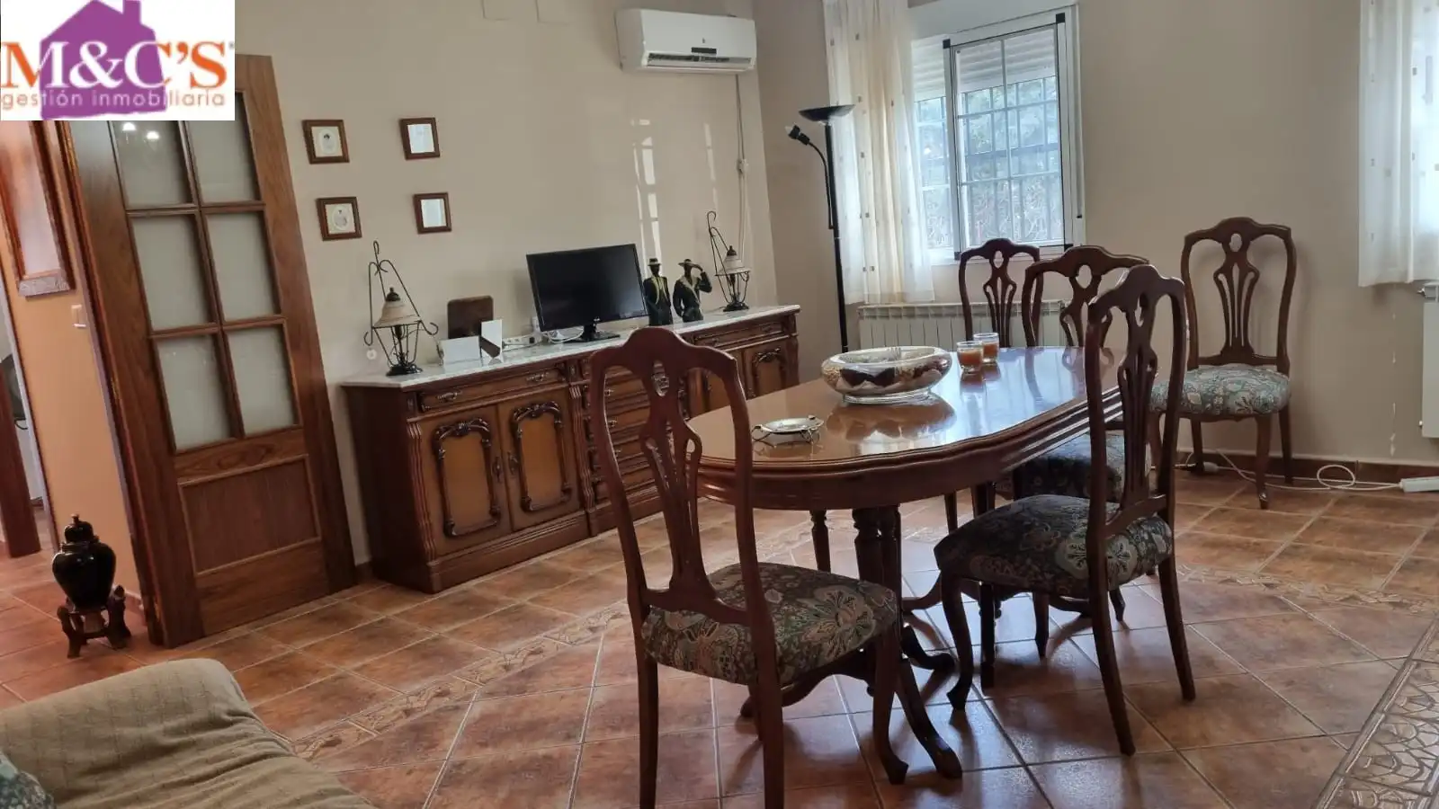 Menjador de Casa o xalet en venda en Cabezarrubias del Puerto amb Aire condicionat, Calefacció i Jardí privat