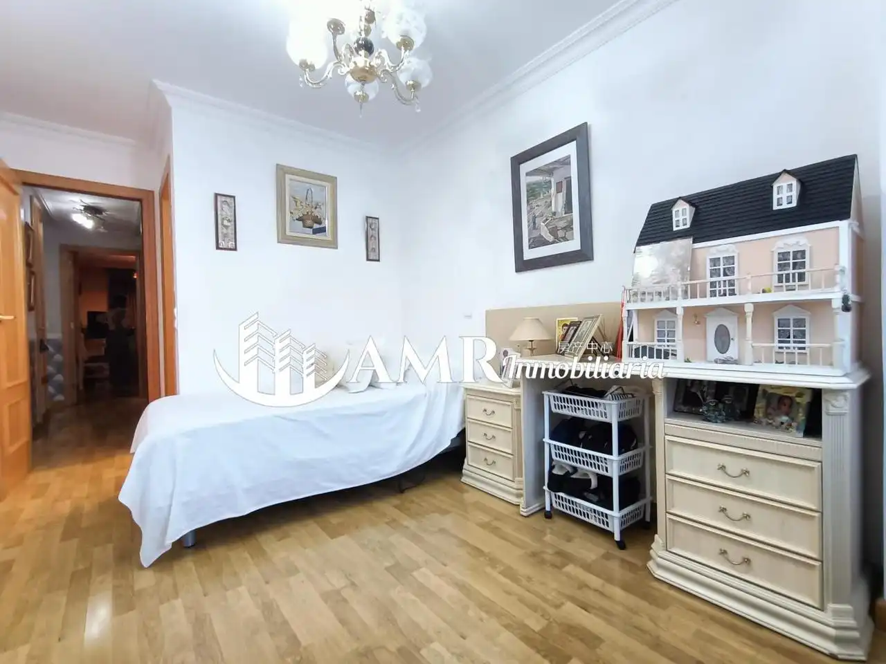 Habitación de Piso en venta en Parla con Calefacción, Trastero y Amueblado