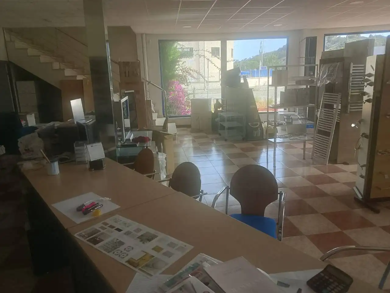 Nave industrial de alquiler en Gandia con Calefacción y Alarma