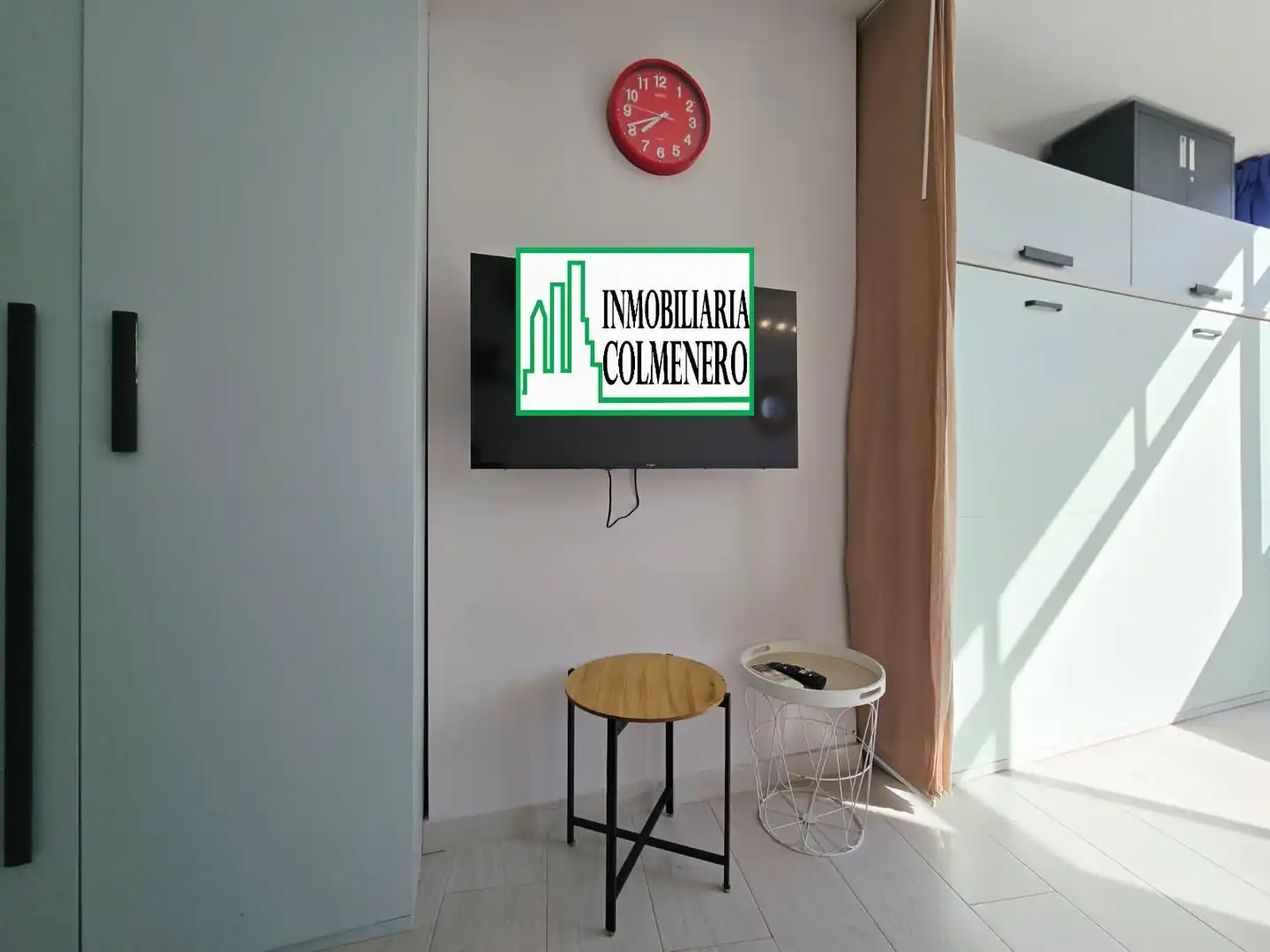 Sala d'estar de Estudi en venda en Benidorm amb Aire condicionat, Moblat i Piscina comunitària