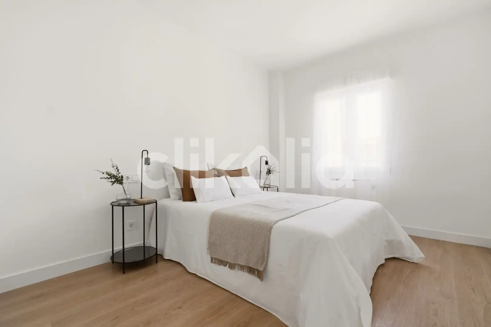 Piso con ascensor en venta en Caballería Española, imagen 13