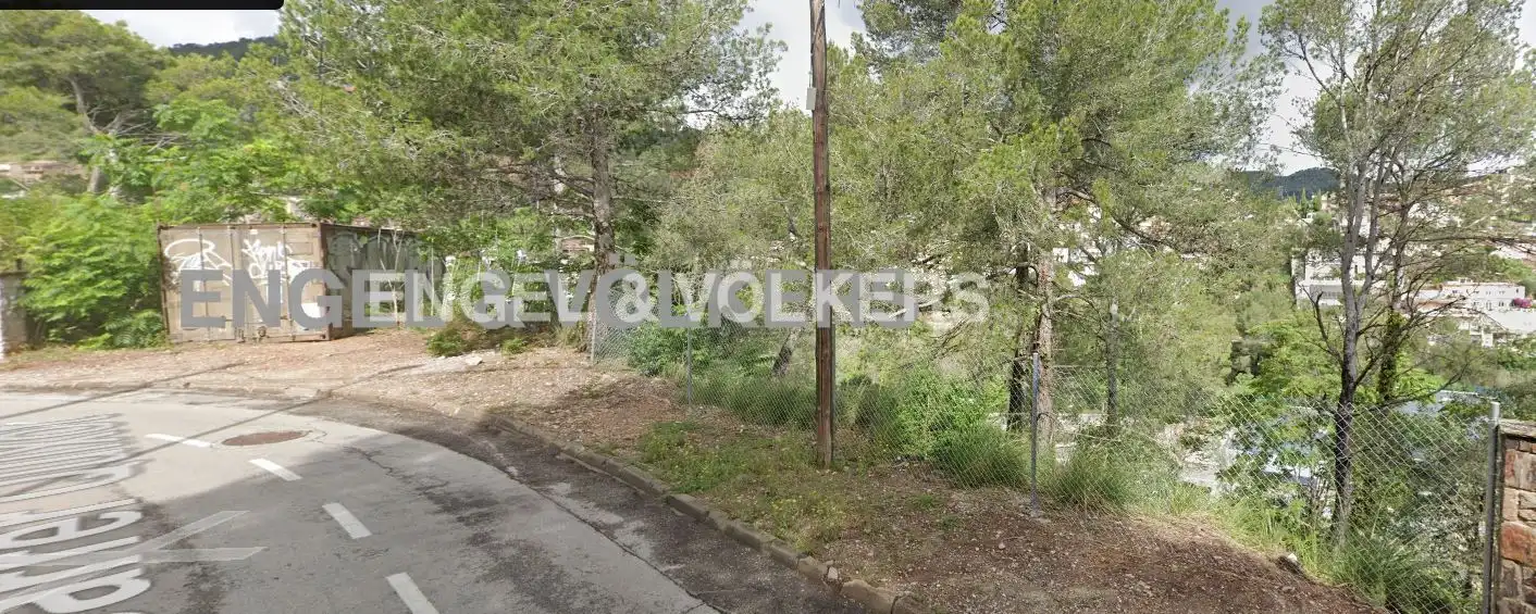 Terreny residencial en venda a Vallirana, imagen 3