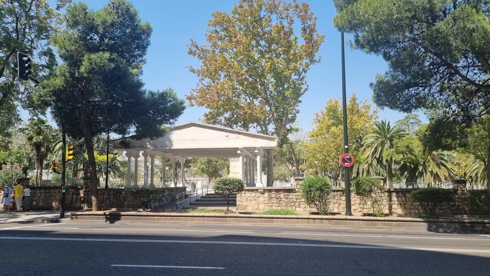 Außenansicht von Dachboden zum Verkauf in Zaragoza mit Heizung, Parkett und Terrasse