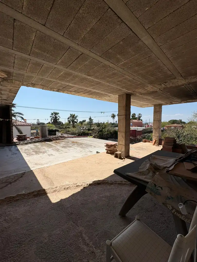 Terraza de Casa o chalet en venta en Castellón de la Plana / Castelló de la Plana con Jardín privado y Piscina comunitaria