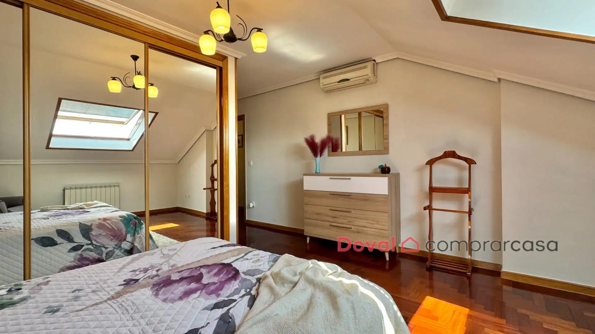 Habitación de Ático en venta en Tui con Calefacción, Parquet y Terraza