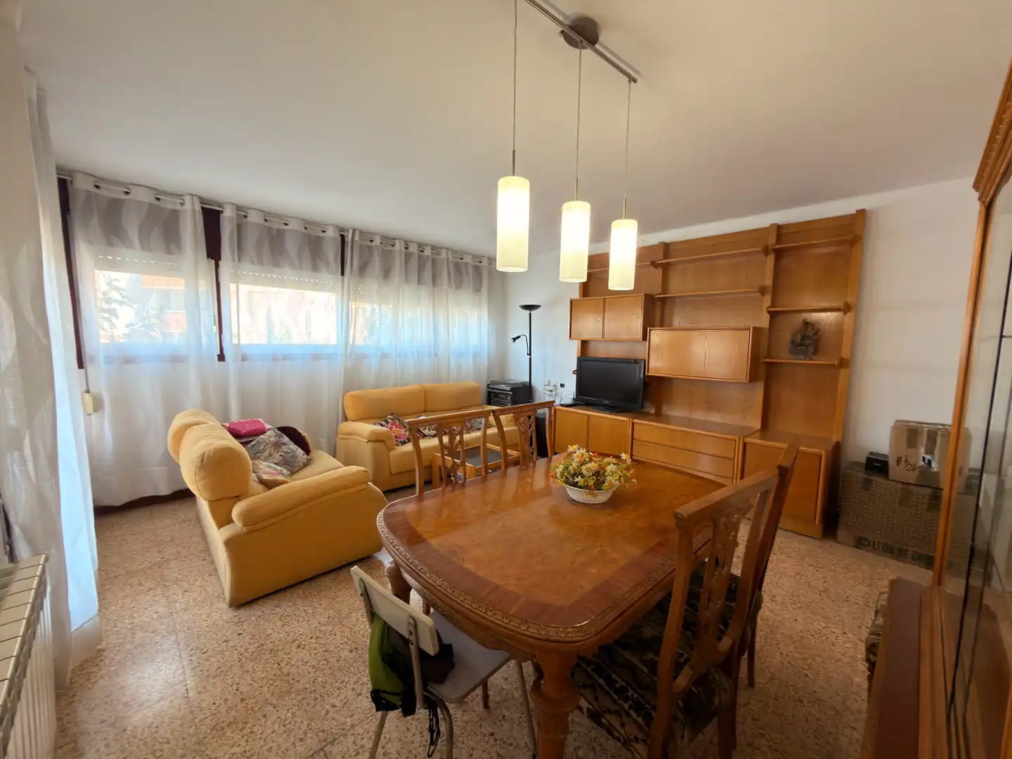 Sala de estar de Piso en venta en Lleida con Calefacción, Trastero y Amueblado