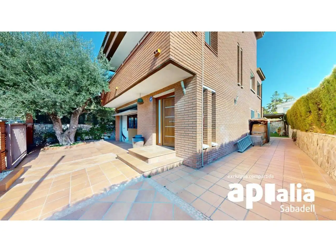 Jardín de Casa o chalet en venta en Barberà del Vallès con Aire acondicionado, Calefacción y Jardín privado