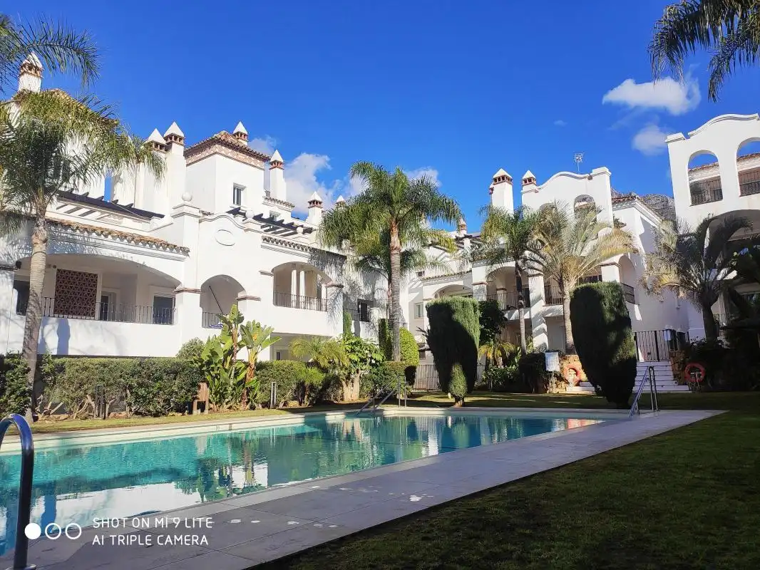 Exterior view of Flat for sale in Marbella  with Air Conditioner, Heating and Private garden