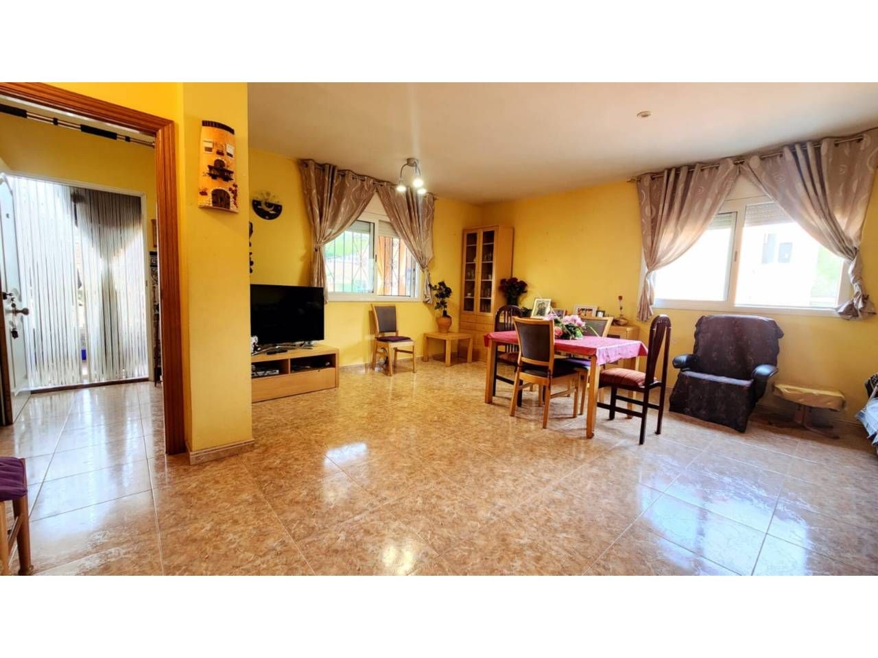 Exterior view of House or chalet for sale in Rubí  with Private garden and Terrace