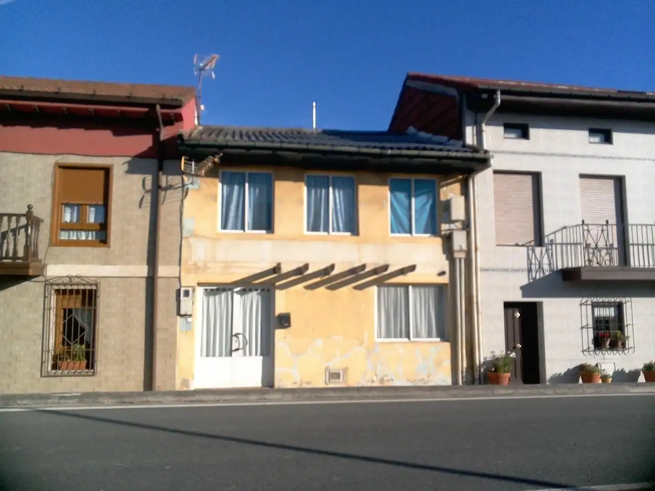 Adossat en venda a de Camarreal 114