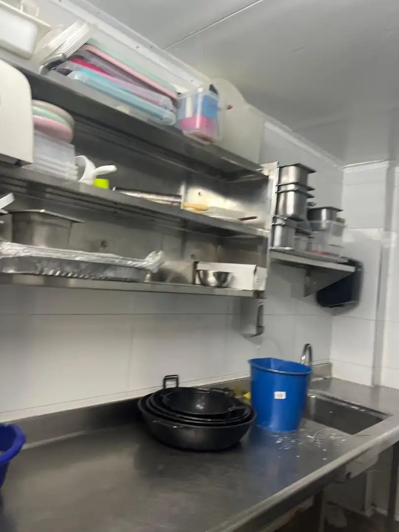 Cocina de Local en venta en Benidorm con Aire acondicionado