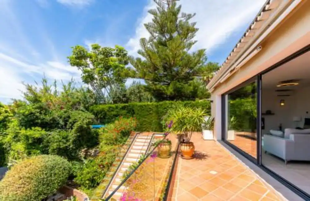 Maison avec terrasse à vendre à Calahonda, imagen 3