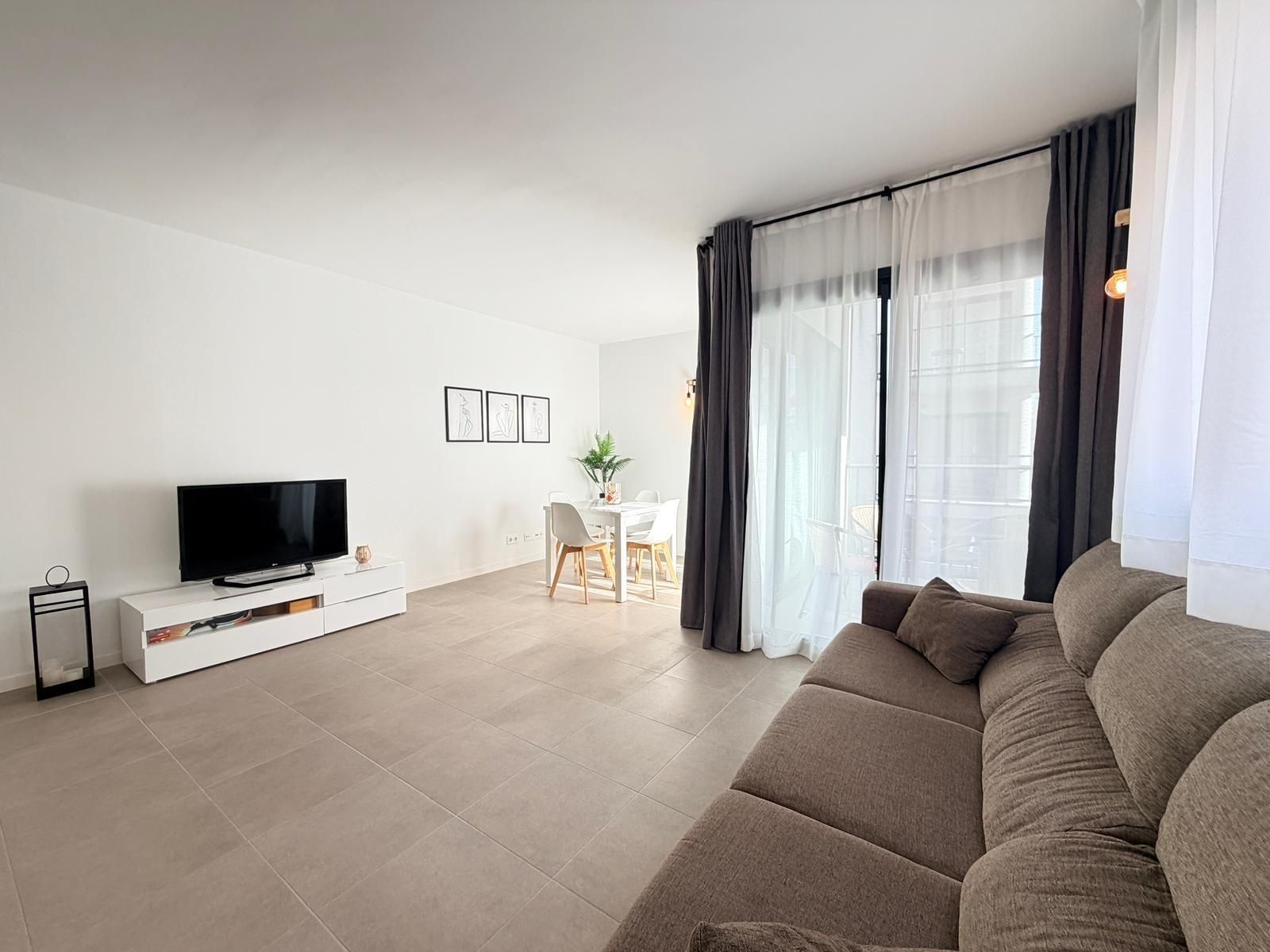 Sala d'estar de Pis en venda en Calafell amb Jardí privat, Terrassa i Balcó