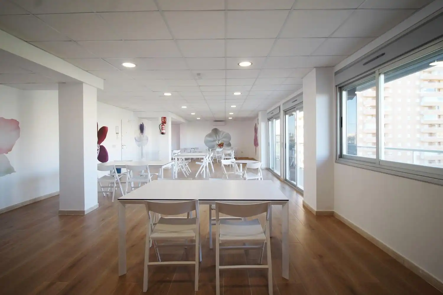 Esszimmer von Wohnungen zum Verkauf in Oropesa del Mar / Orpesa mit Klimaanlage, Privatgarten und Terrasse
