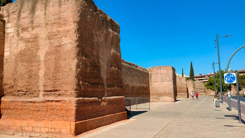 Vista exterior de Àtic en venda en  Córdoba Capital amb Terrassa