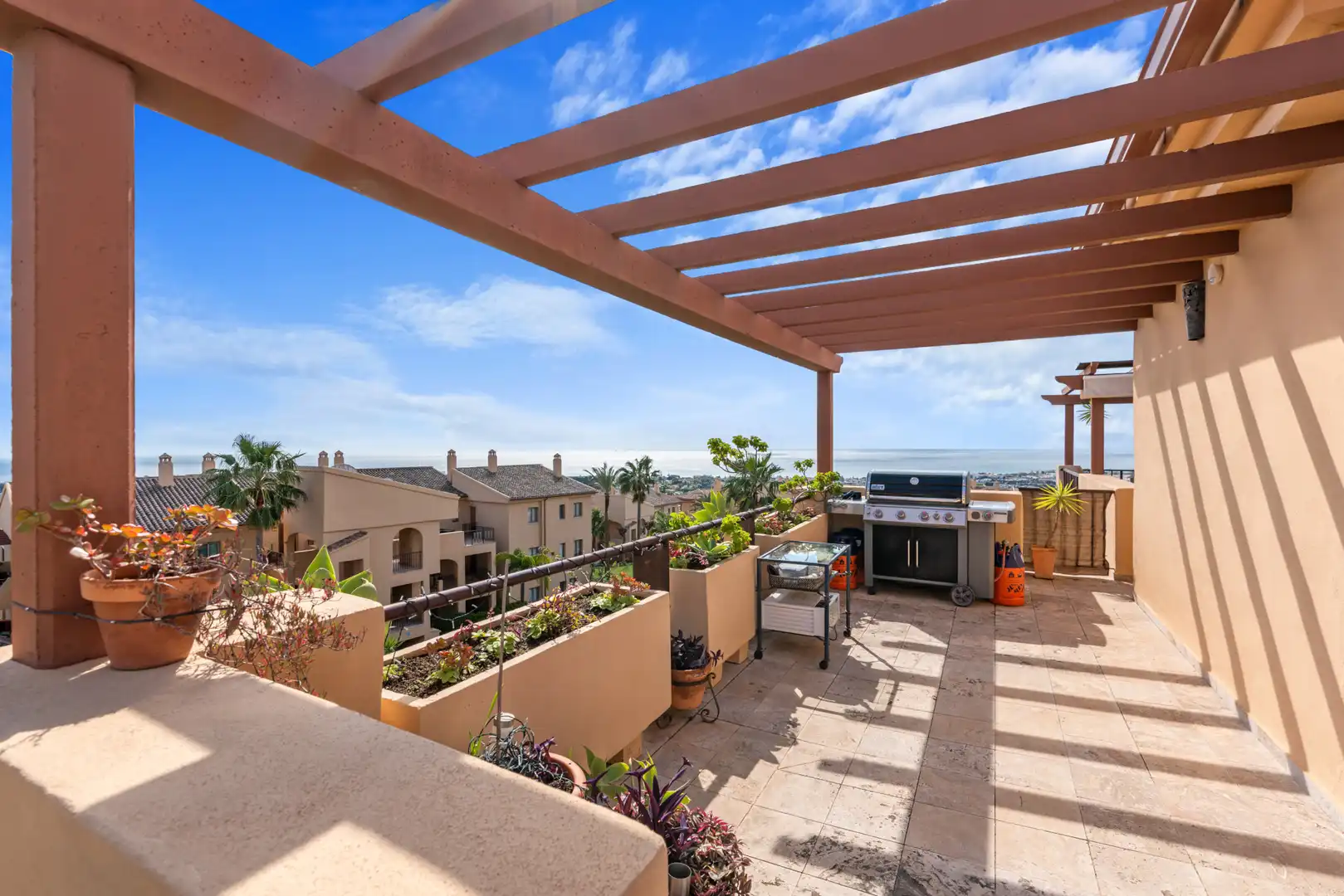 Penthouse with pool for sale in El Paraíso, imagen 24