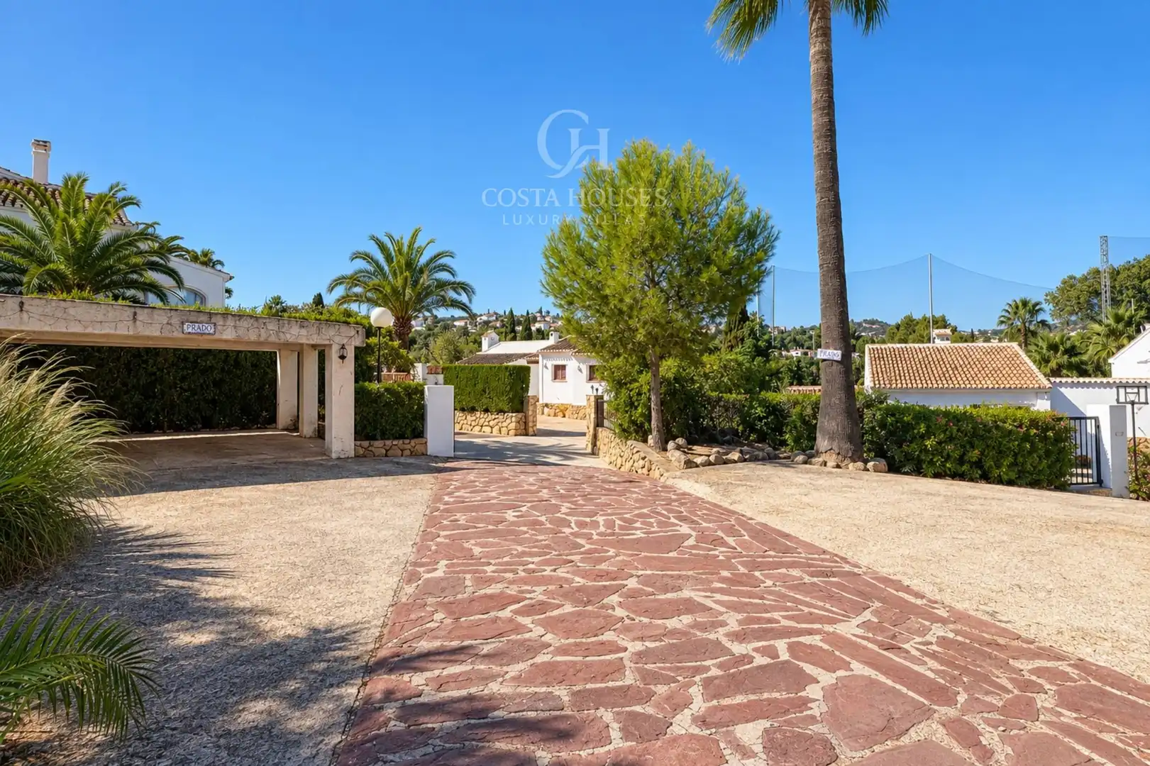 Vista exterior de Casa o chalet en venta en Partides comunes - Adsubia
