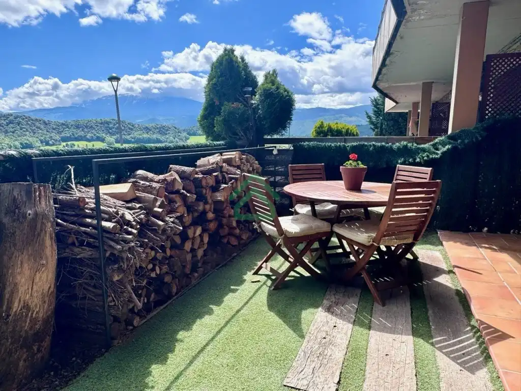 Terraza de Piso en venta en Montferrer i Castellbò