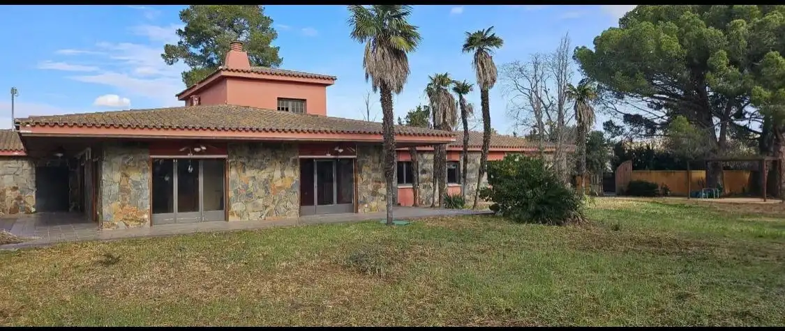 Vista exterior de Casa o chalet en venta en Vilallonga del Camp con Jardín privado y Terraza
