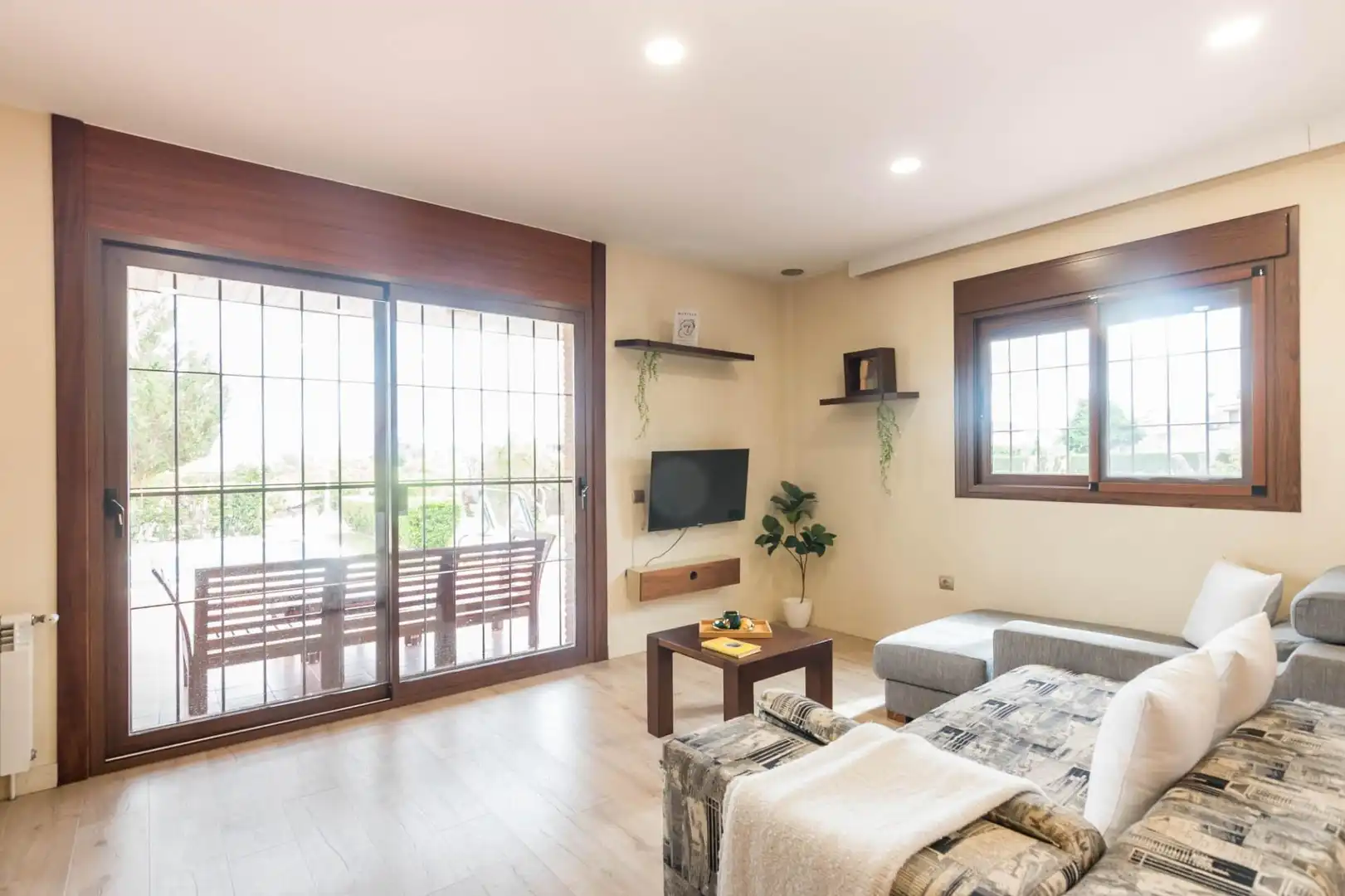 Sala de estar de Casa o chalet en venta en Murcia con Aire acondicionado, Calefacción y Jardín privado
