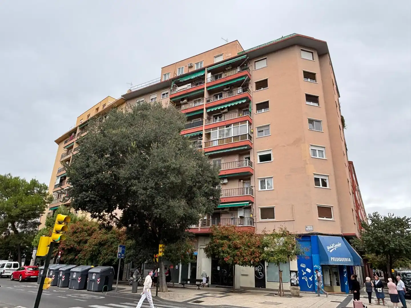 Vista exterior de Pis en venda en La Almozara