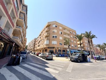 Pis amb balcó en venda a Carrer Miguel de Unamuno