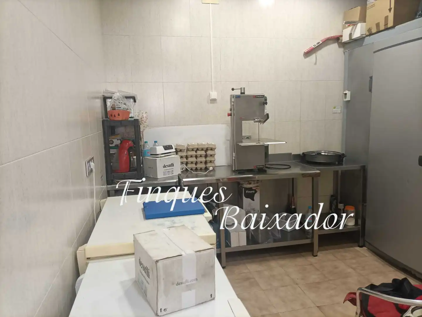 Locale commerciale in cessione a Carrer del General Josep Moragues, imagen 19