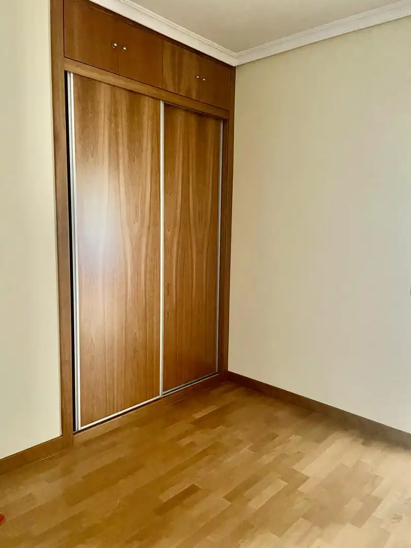 Dormitori de Pis en venda en Ciudad Real amb Aire condicionat, Calefacció i Parquet