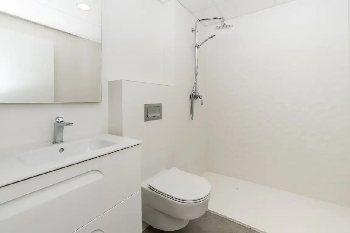 Bathroom of Flat for sale in Jávea / Xàbia  with Air Conditioner, Private garden and Storage room