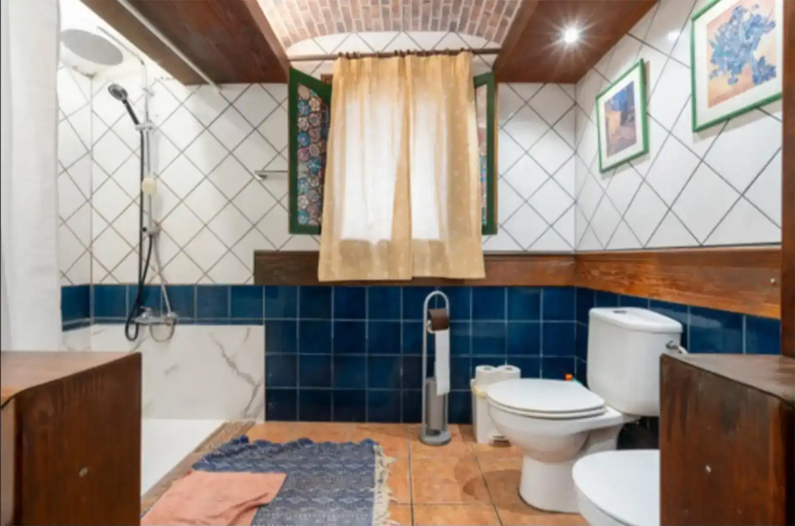 Baño de Piso en venta en La Vega - El Amparo - Cueva del Viento