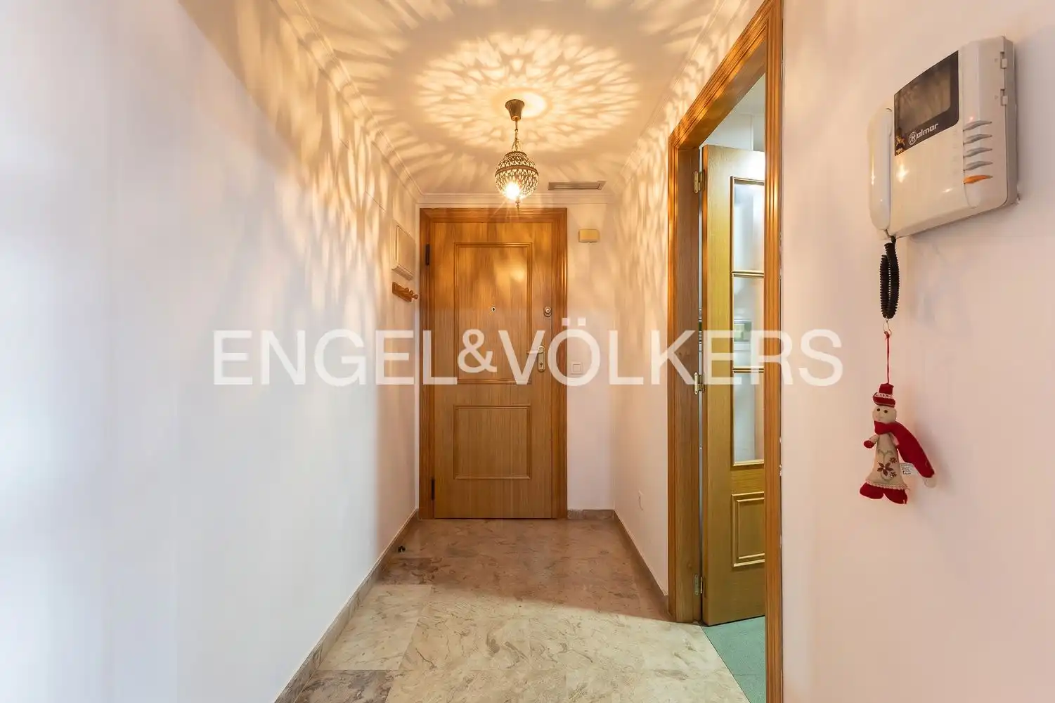 Piso de alquiler en Valencia con Aire acondicionado, Calefacción y Jardín privado