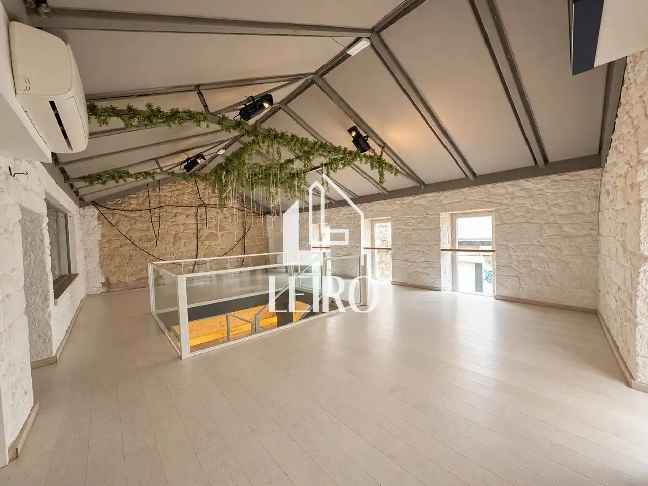 Local comercial de lloguer a Vilagarcía, imagen 4