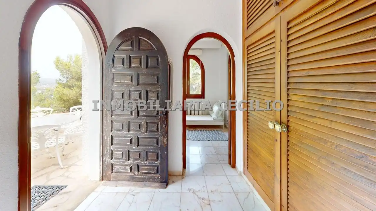 Casa o chalet en venta en Santa Eulària des Riu con Calefacción, Jardín privado y Terraza
