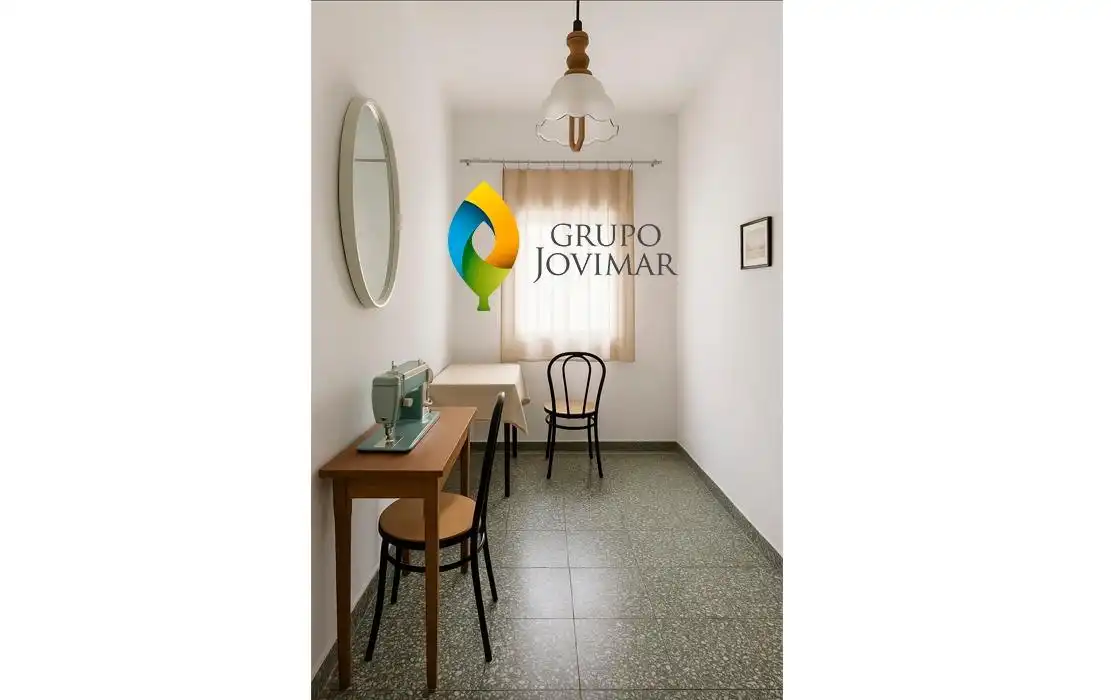 Menjador de Planta baixa en venda en Guadix amb Jardí privat, Parquet i Terrassa